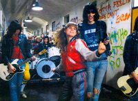このイメージ画像は、このサイト記事「おすすめ『Ramones Rock 'n' Roll High School まとめ』 ネットで話題 YouTube無料動画ご紹介！」のアイキャッチ画像として利用しています。